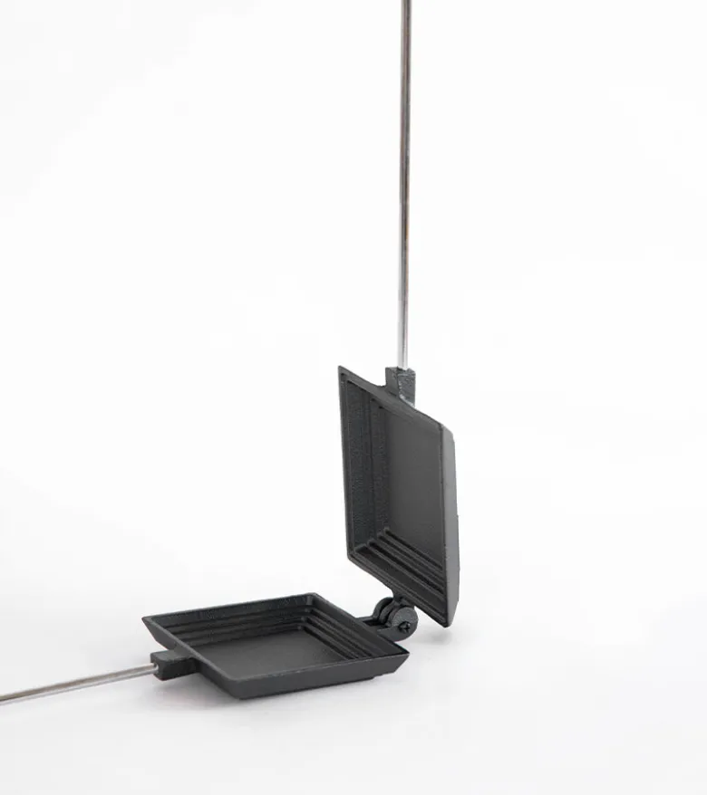 Appareil à toast pour barbecue