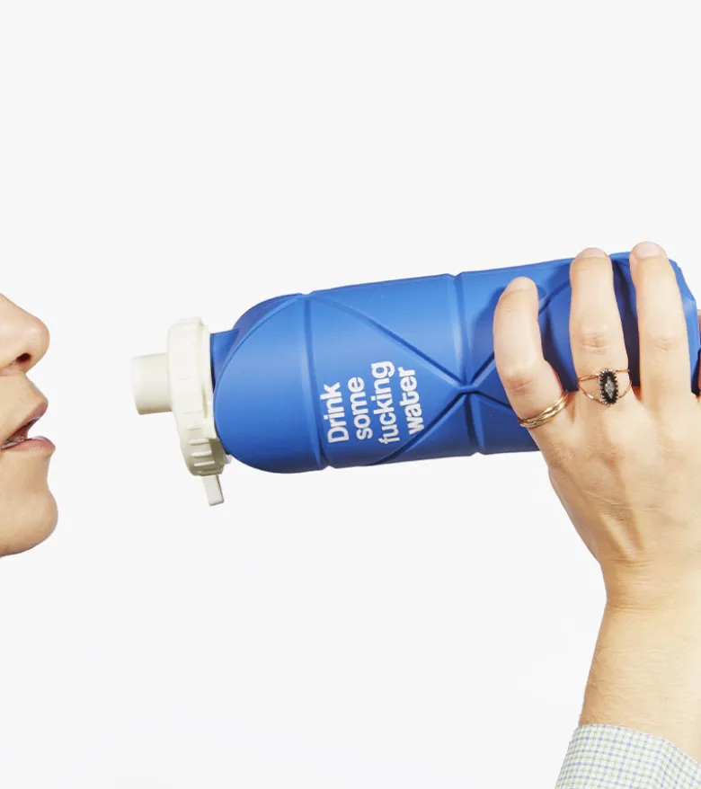 Bouteille pliable "Drink some fucking water"