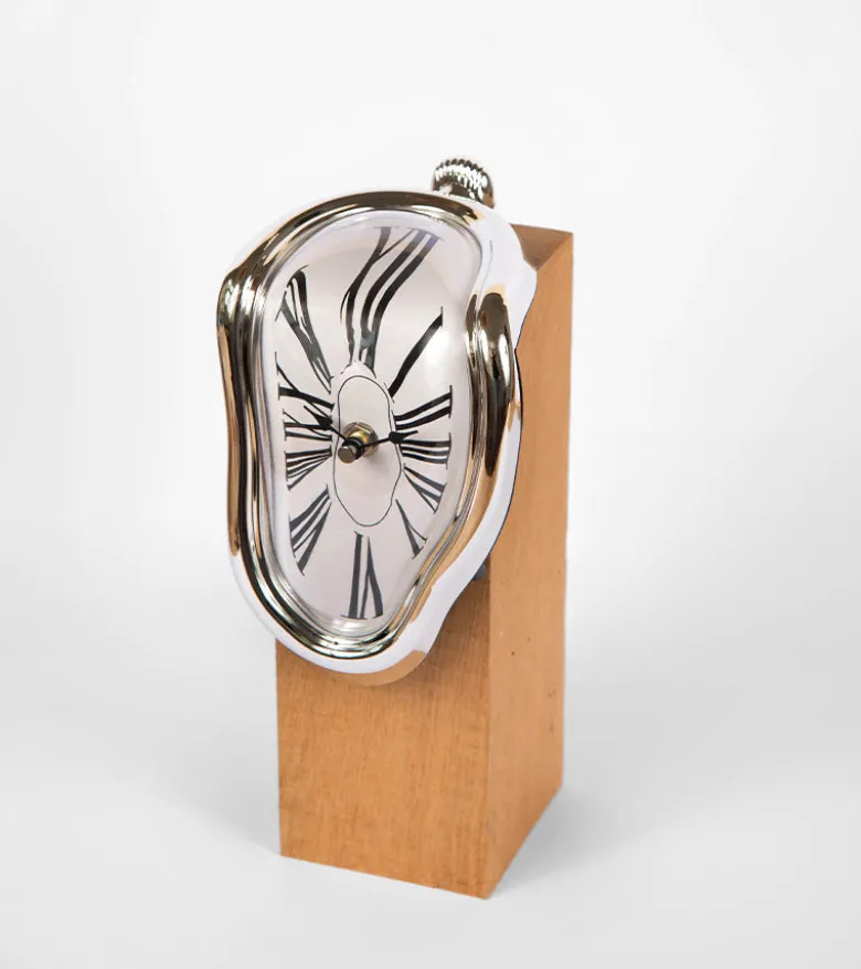 Horloge fondante inspiration Dali