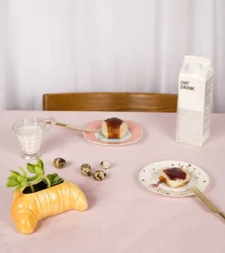 Pot à plante croissant