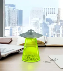 Rangement magnétique en forme de soucoupe