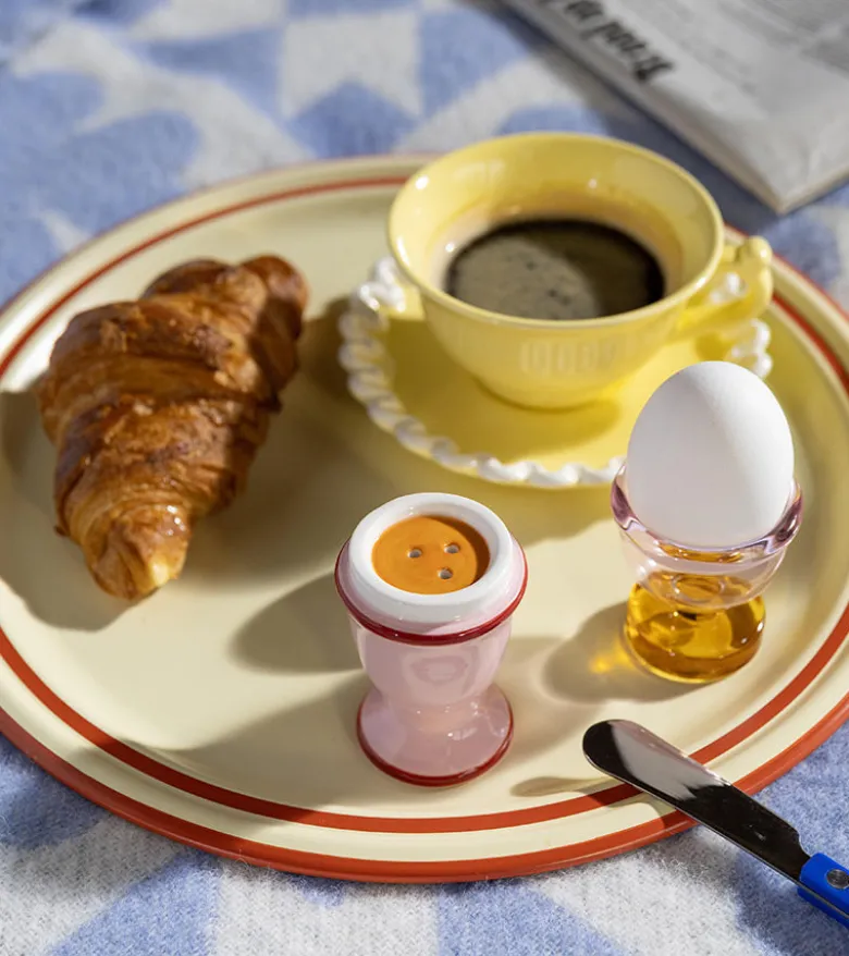 Salière et poivrière oeuf à la coque