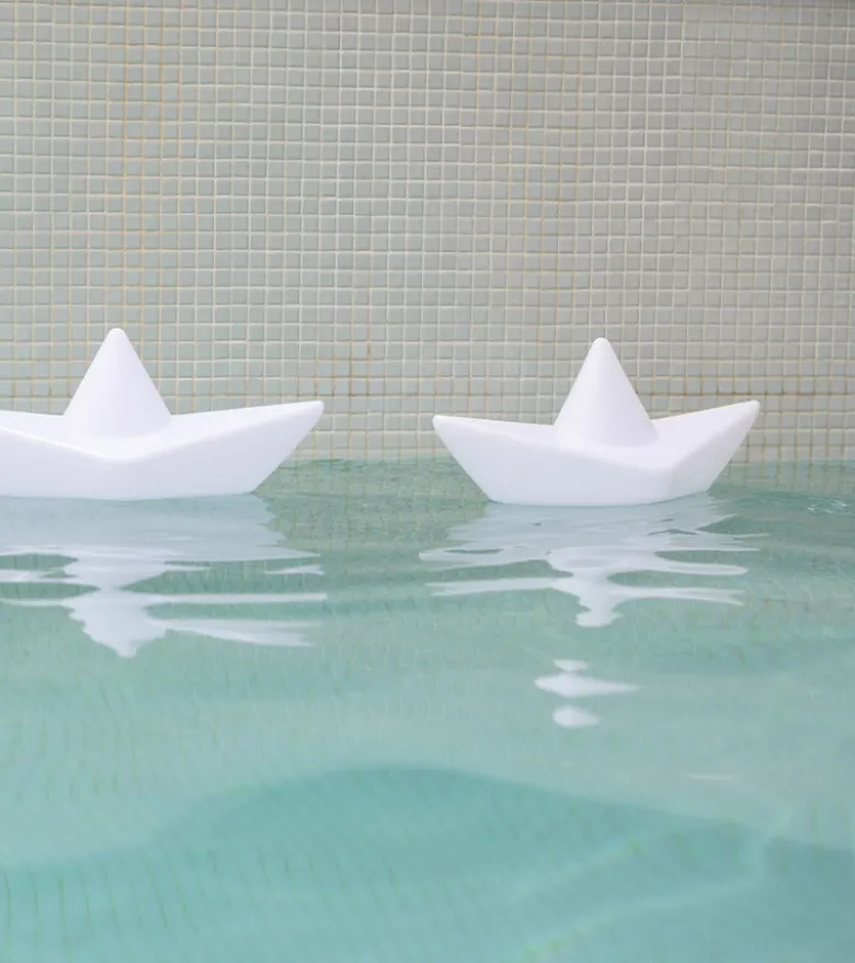 Veilleuse bateau flottante